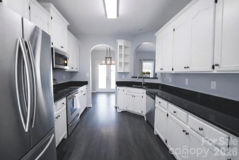 1045 Saxton Circle Salisbury NC 28147