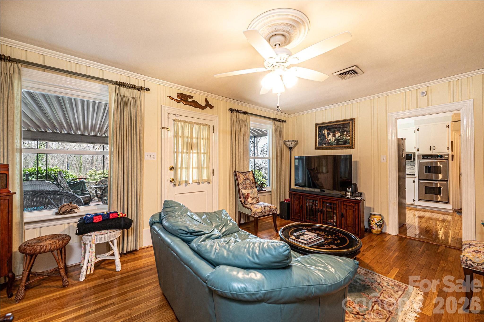 1724 2nd Avenue NW Hickory NC 28601