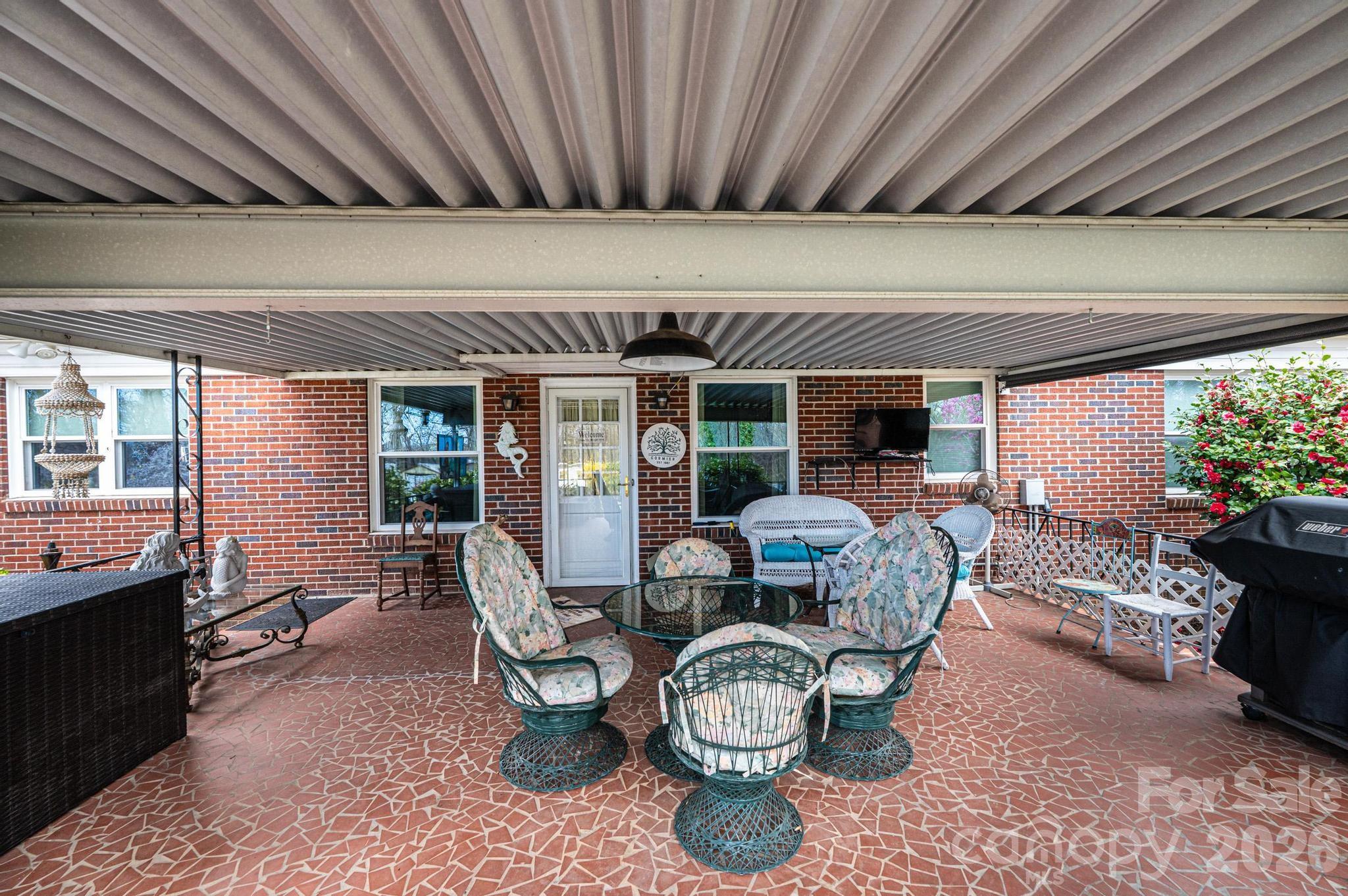 1724 2nd Avenue NW Hickory NC 28601