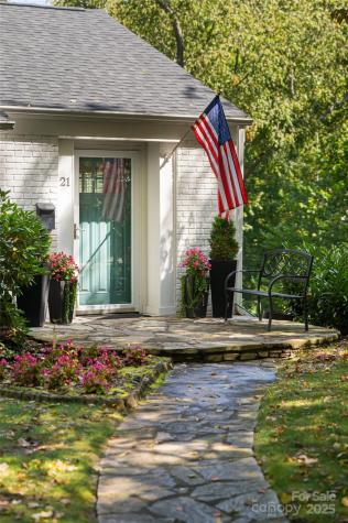 21 Maywood Road Asheville NC 28804