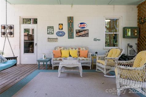 21 Maywood Road Asheville NC 28804