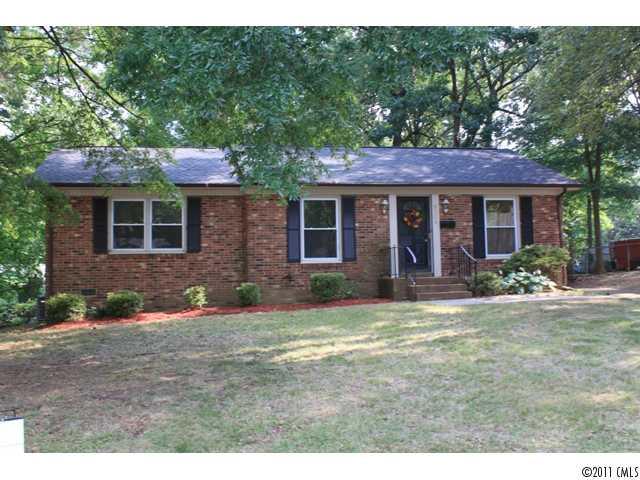 5706 Kallam Court Charlotte NC 28215