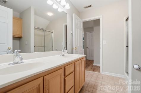 9904 Birch Knoll Court Charlotte NC 28213