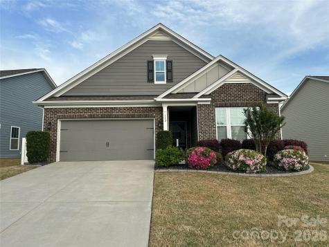 112 Canada Drive Statesville NC 28677