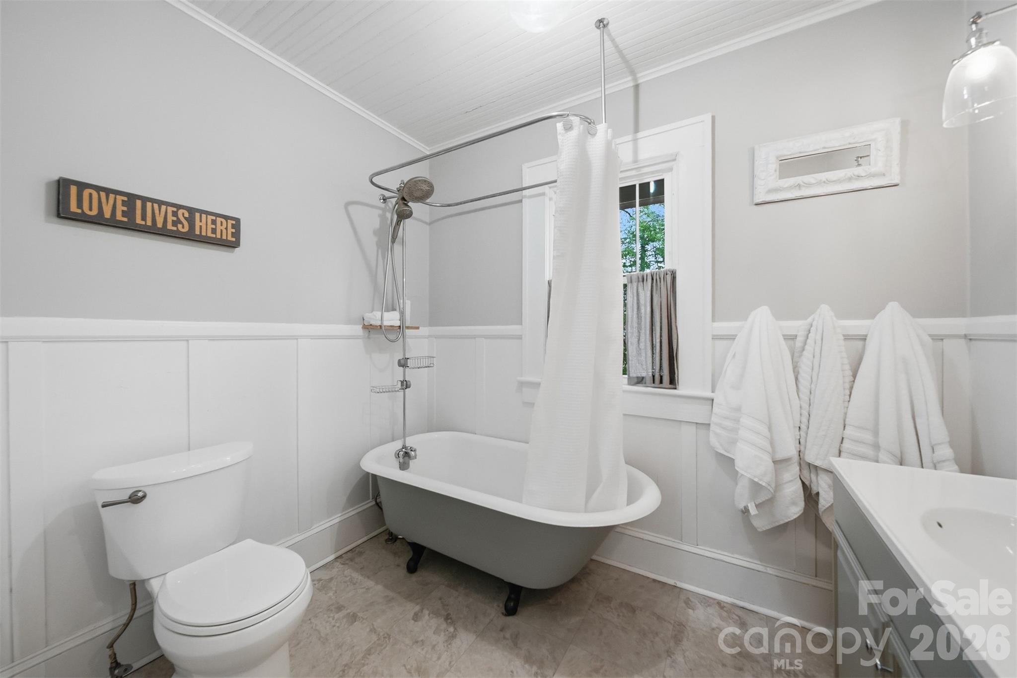 201 East Avenue Morganton NC 28655