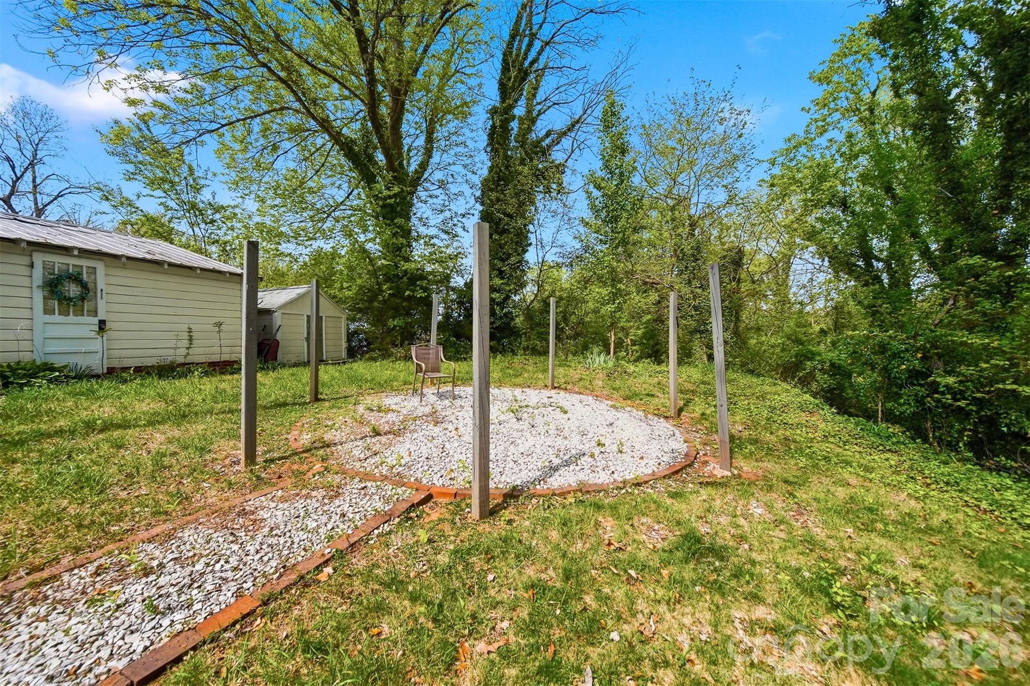 201 East Avenue Morganton NC 28655