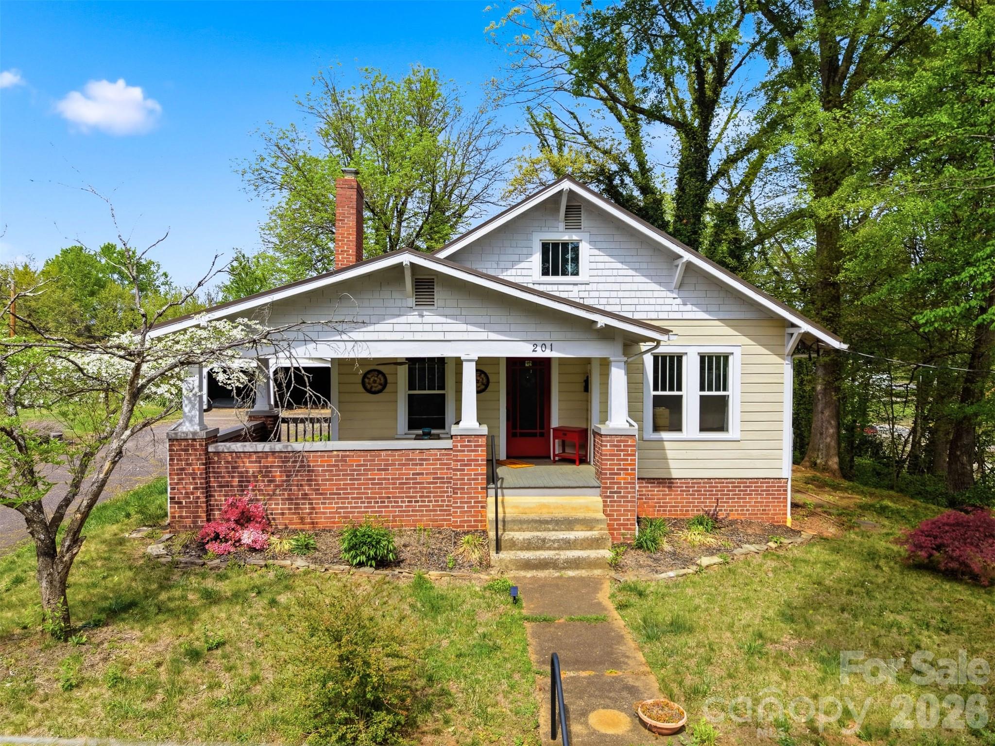 201 East Avenue Morganton NC 28655