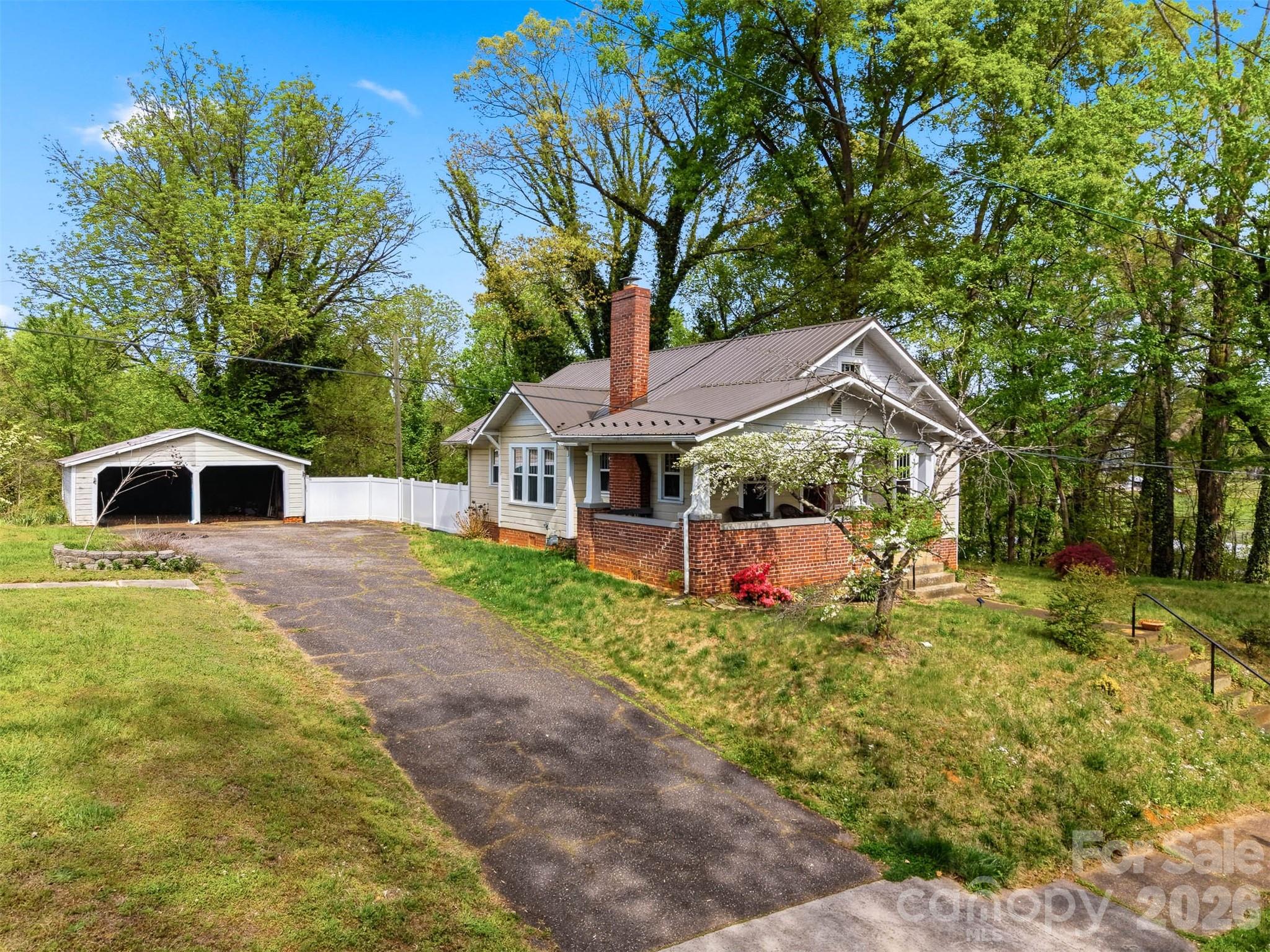 201 East Avenue Morganton NC 28655