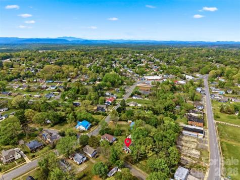 201 East Avenue Morganton NC 28655