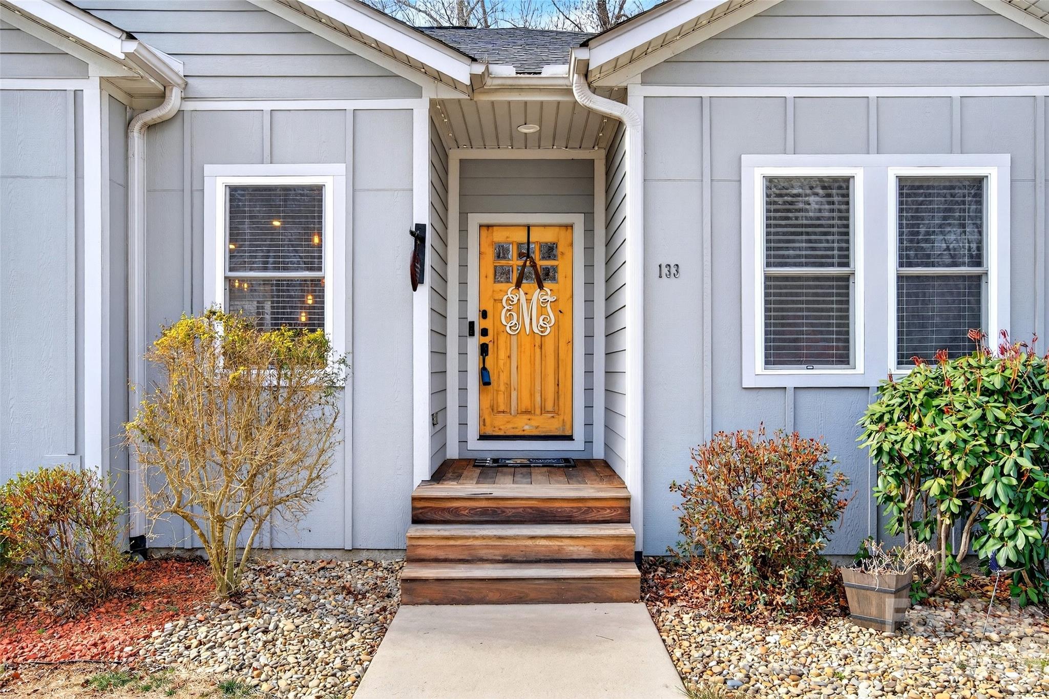 133,135 Ridge Road Candler NC 28715