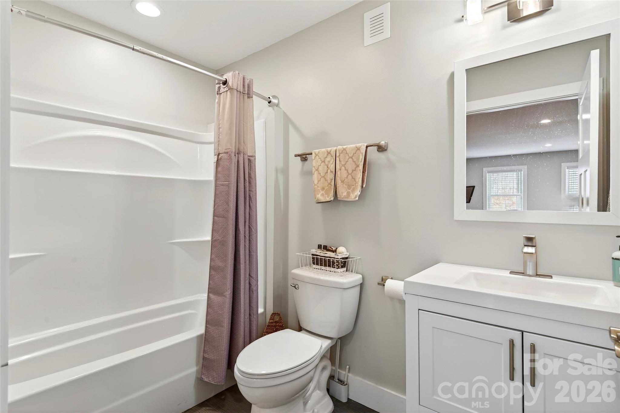 133,135 Ridge Road Candler NC 28715