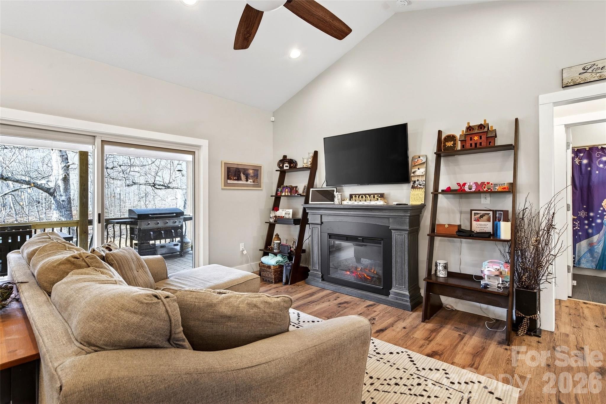 133,135 Ridge Road Candler NC 28715