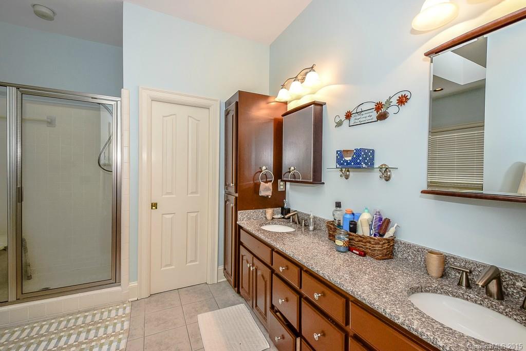 5537 Camelot Drive Charlotte NC 28270