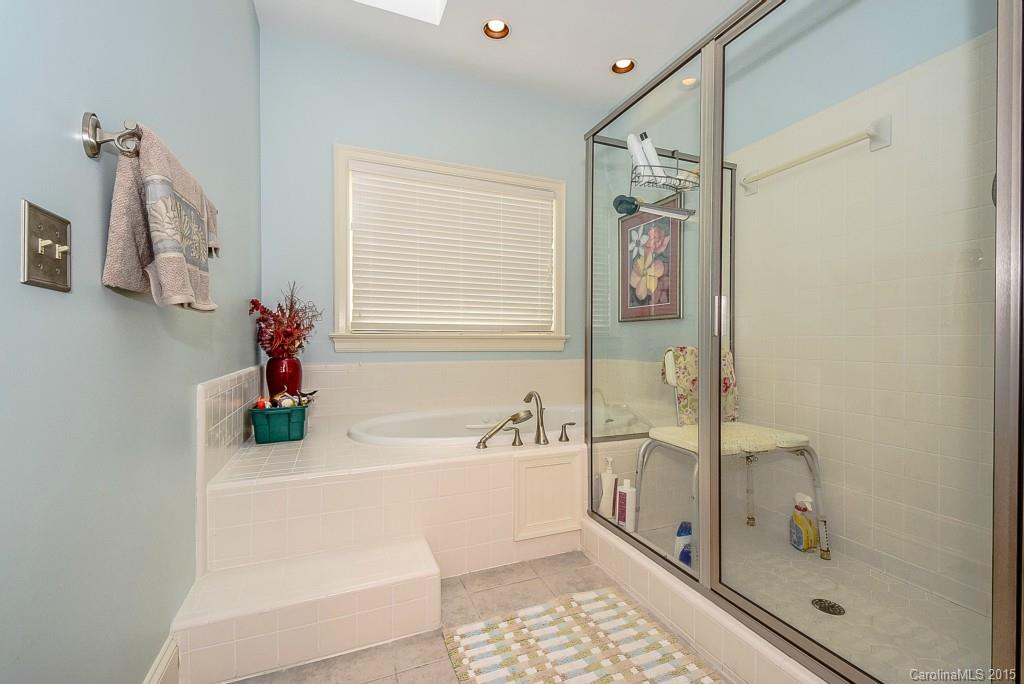 5537 Camelot Drive Charlotte NC 28270
