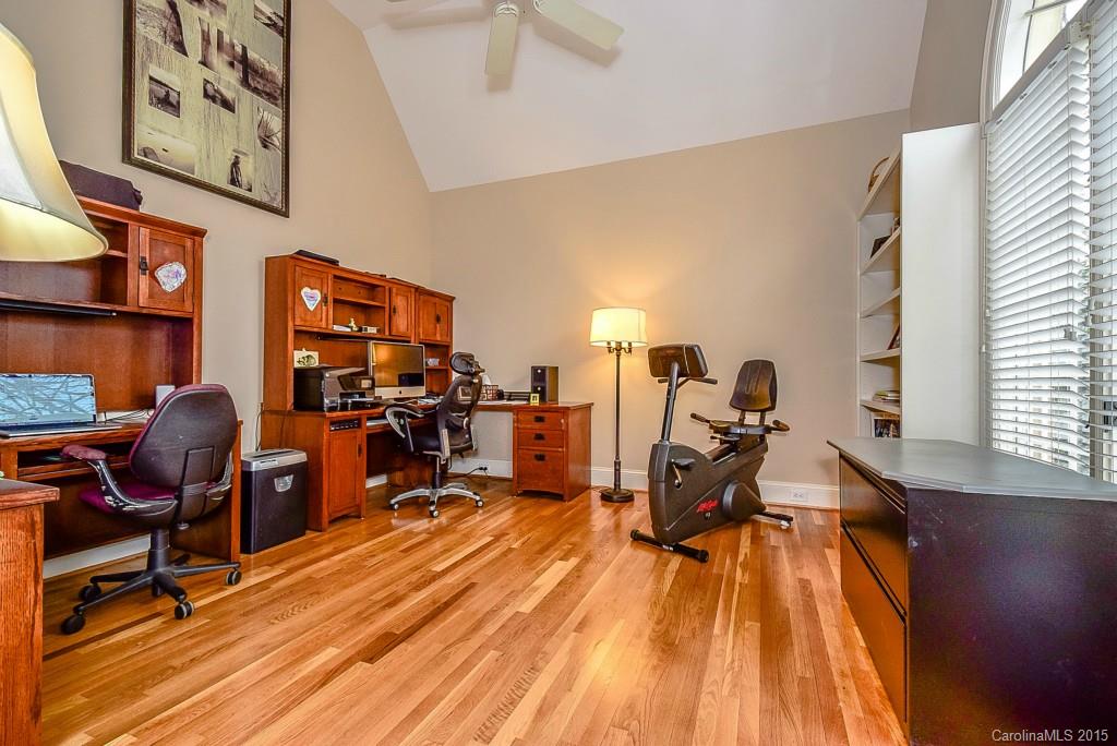 5537 Camelot Drive Charlotte NC 28270