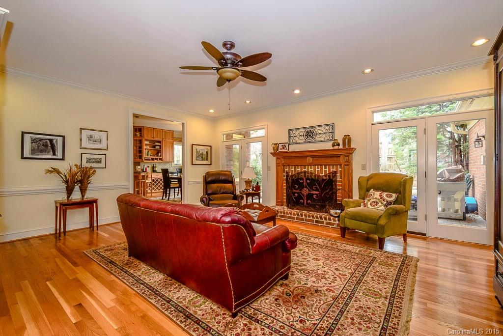 5537 Camelot Drive Charlotte NC 28270