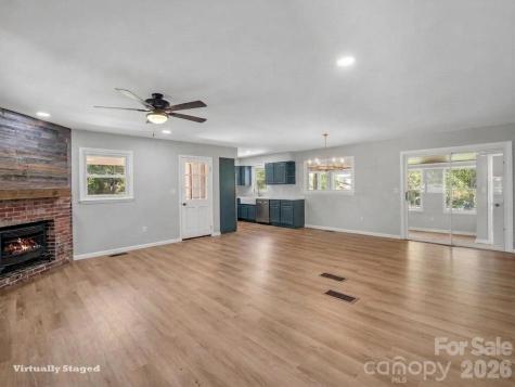204 Jeff Street Hendersonville NC 28739