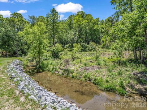 204 Jeff Street Hendersonville NC 28739