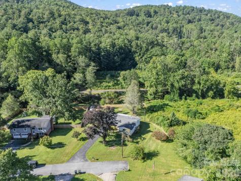 204 Jeff Street Hendersonville NC 28739