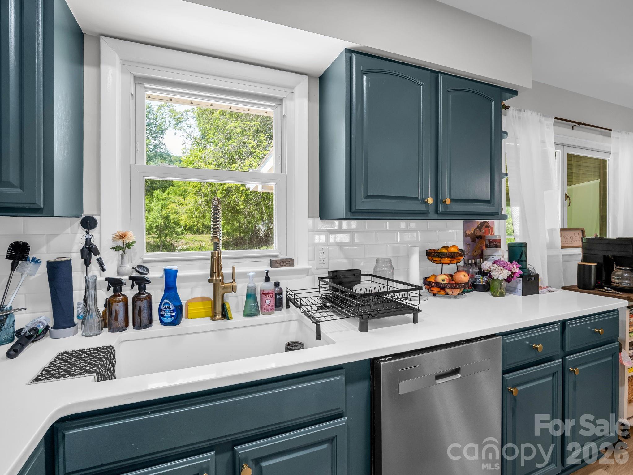 204 Jeff Street Hendersonville NC 28739