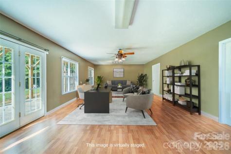 151 Willard Lane Hendersonville NC 28792