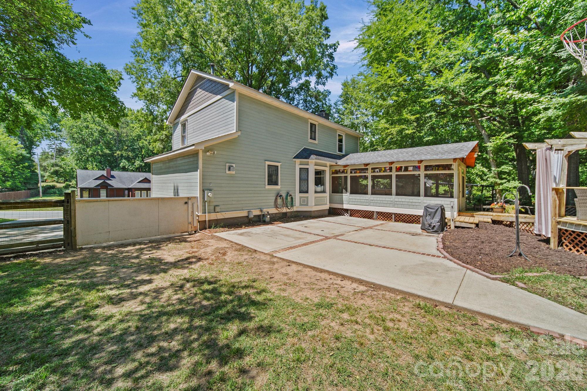 19424 Heartland Street Cornelius NC 28031