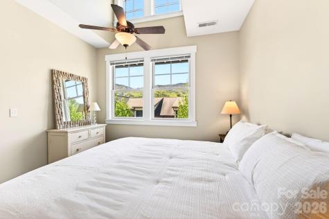 4 Fitzgerald Road Black Mountain NC 28711