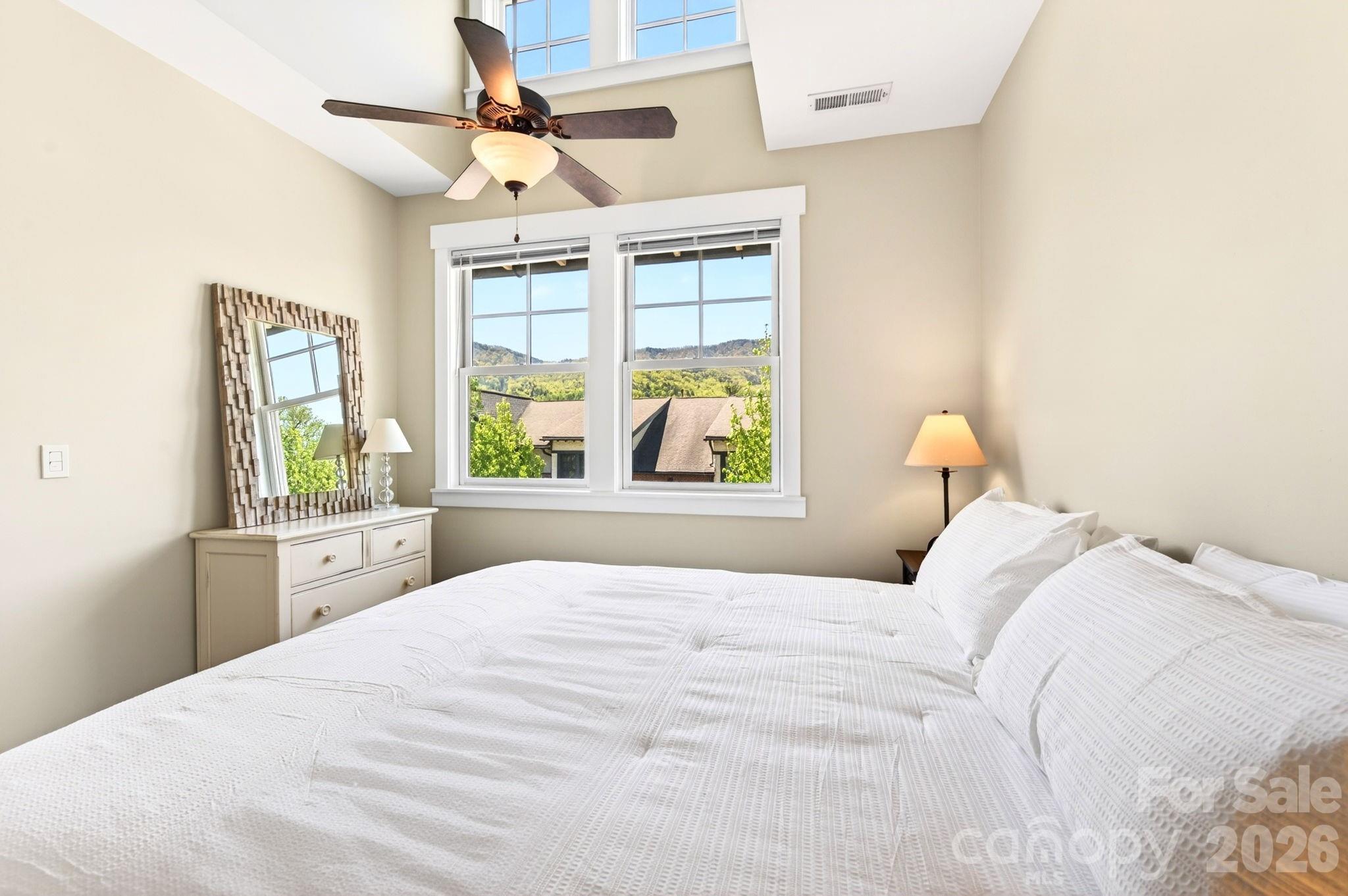 4 Fitzgerald Road Black Mountain NC 28711