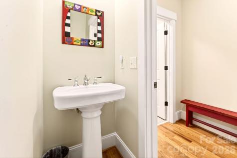 4 Fitzgerald Road Black Mountain NC 28711