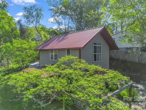 3 Ravine Extension Woodfin NC 28804