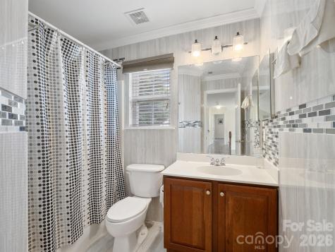 9903 Southampton Commons Drive Charlotte NC 28277
