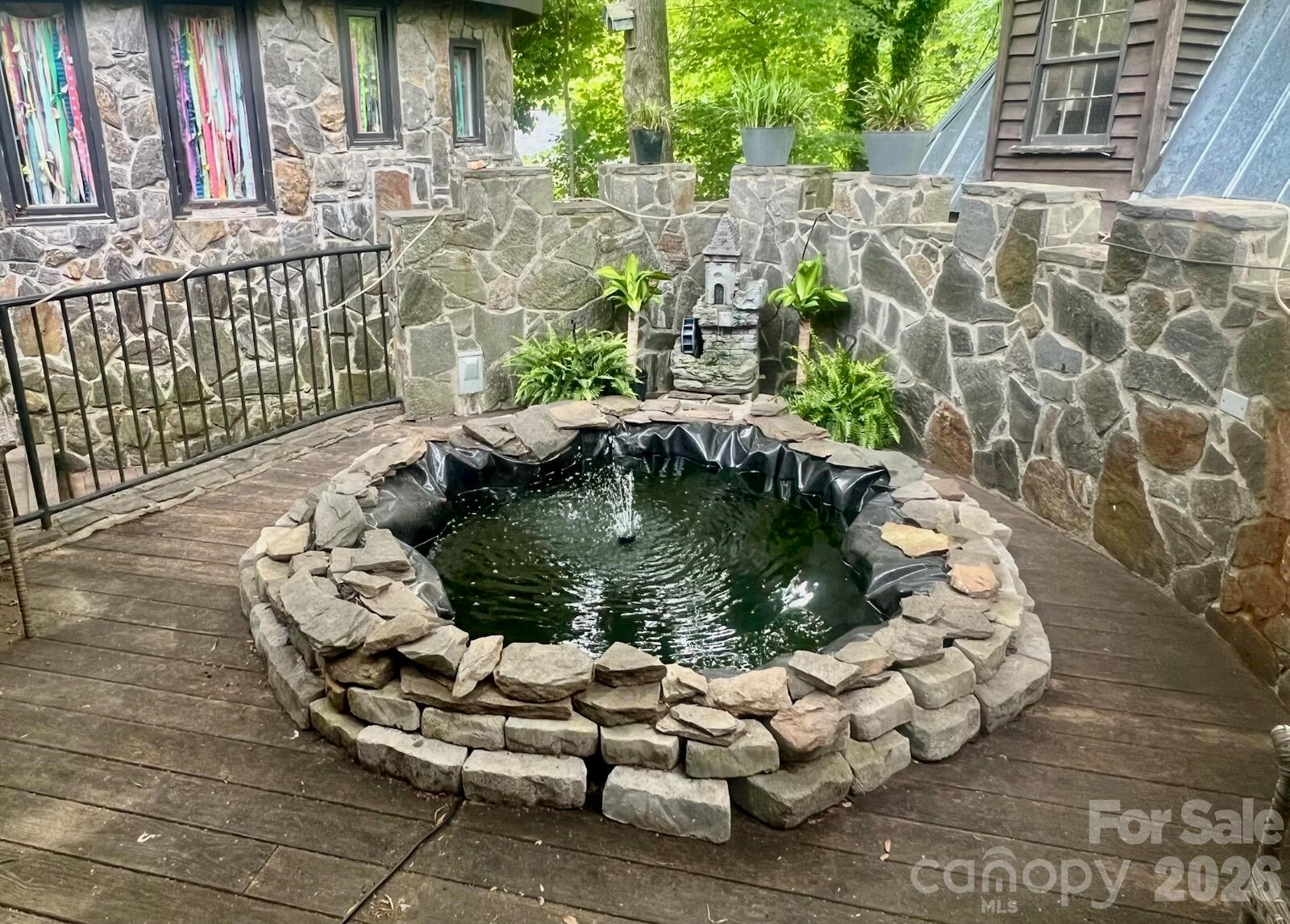 341 N Oak Street Statesville NC 28677