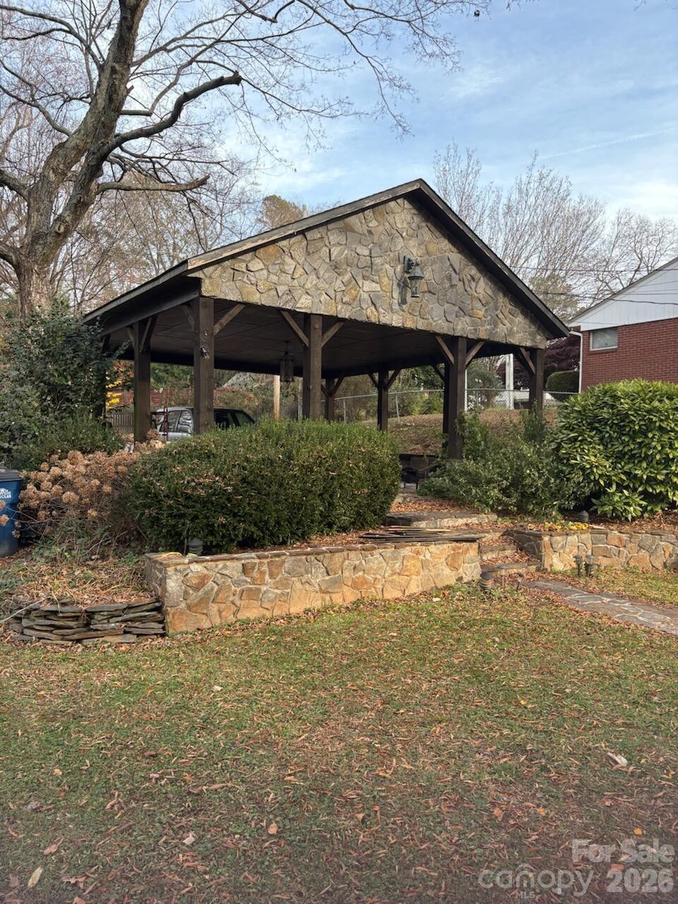 341 N Oak Street Statesville NC 28677
