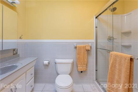 38 Fenner Avenue Asheville NC 28804