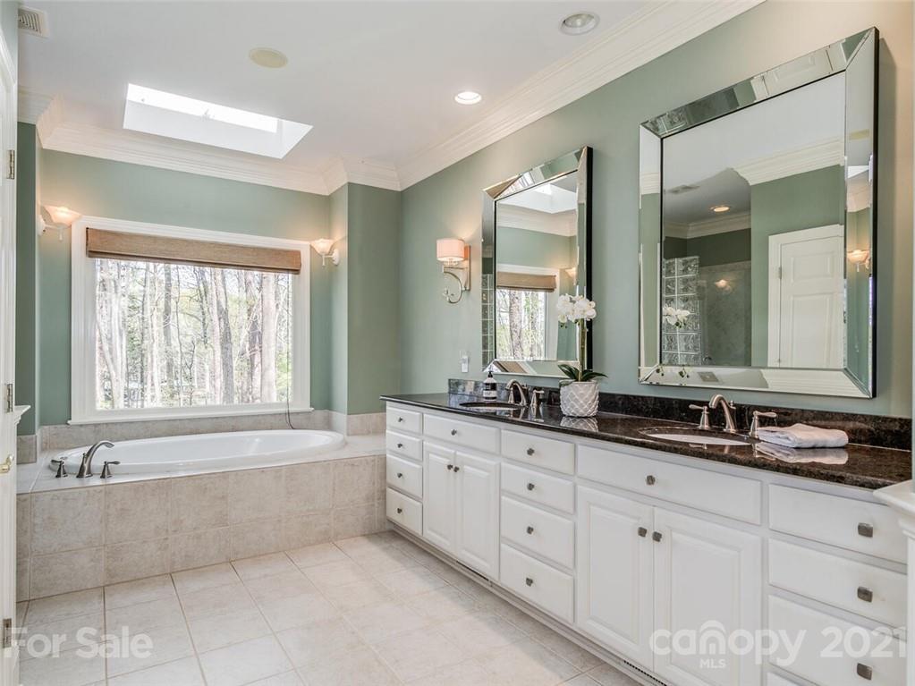 3512 Mountain Cove Drive Charlotte NC 28216