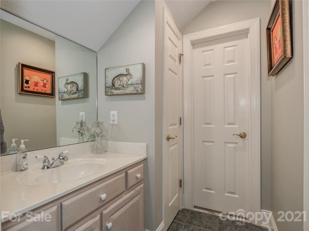 3512 Mountain Cove Drive Charlotte NC 28216