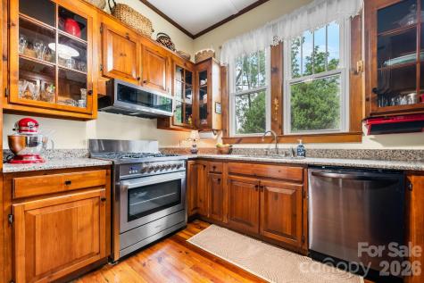 214 Webb Street Statesville NC 28677