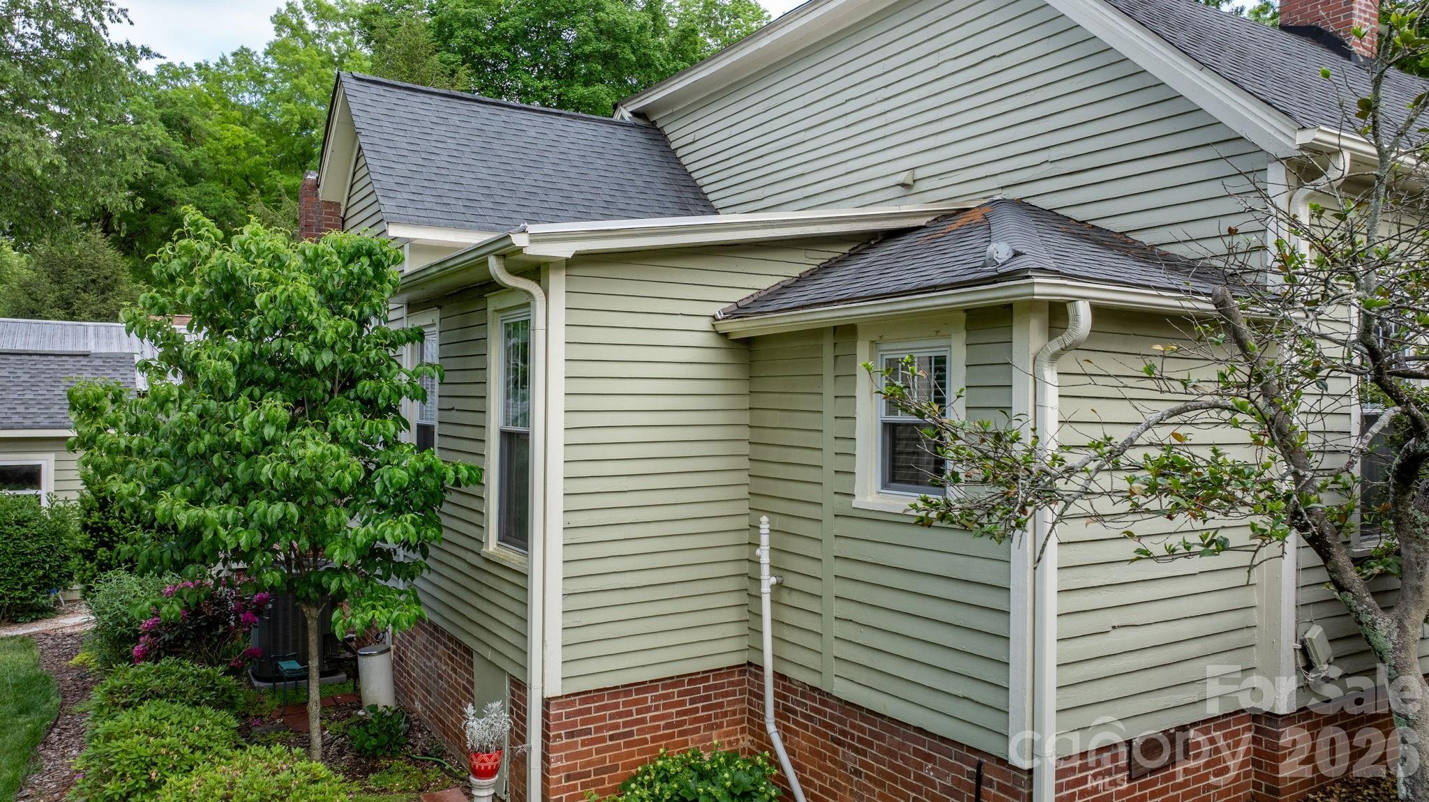 214 Webb Street Statesville NC 28677
