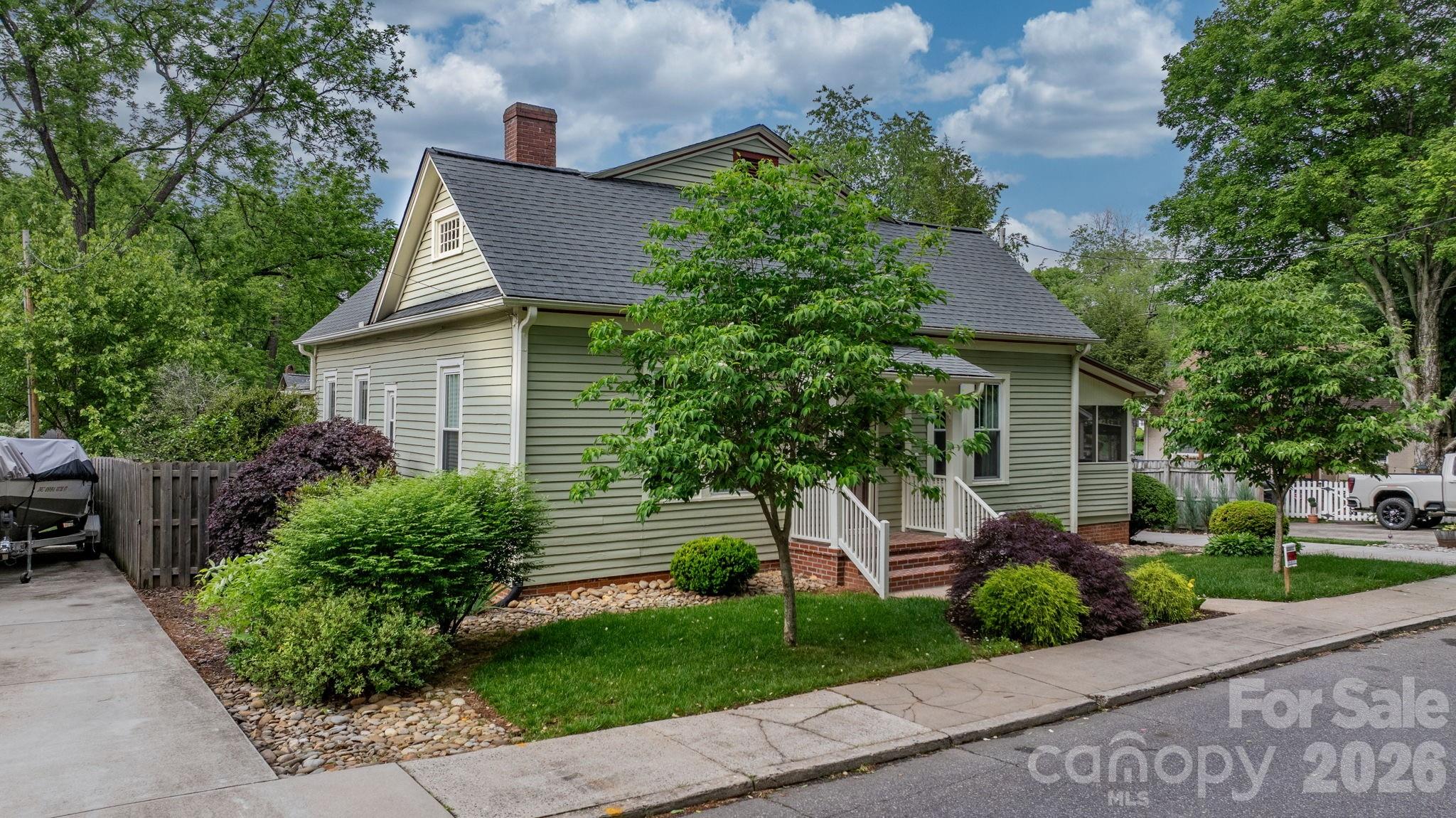214 Webb Street Statesville NC 28677