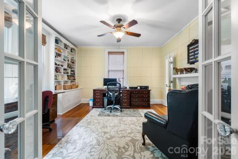 214 Webb Street Statesville NC 28677