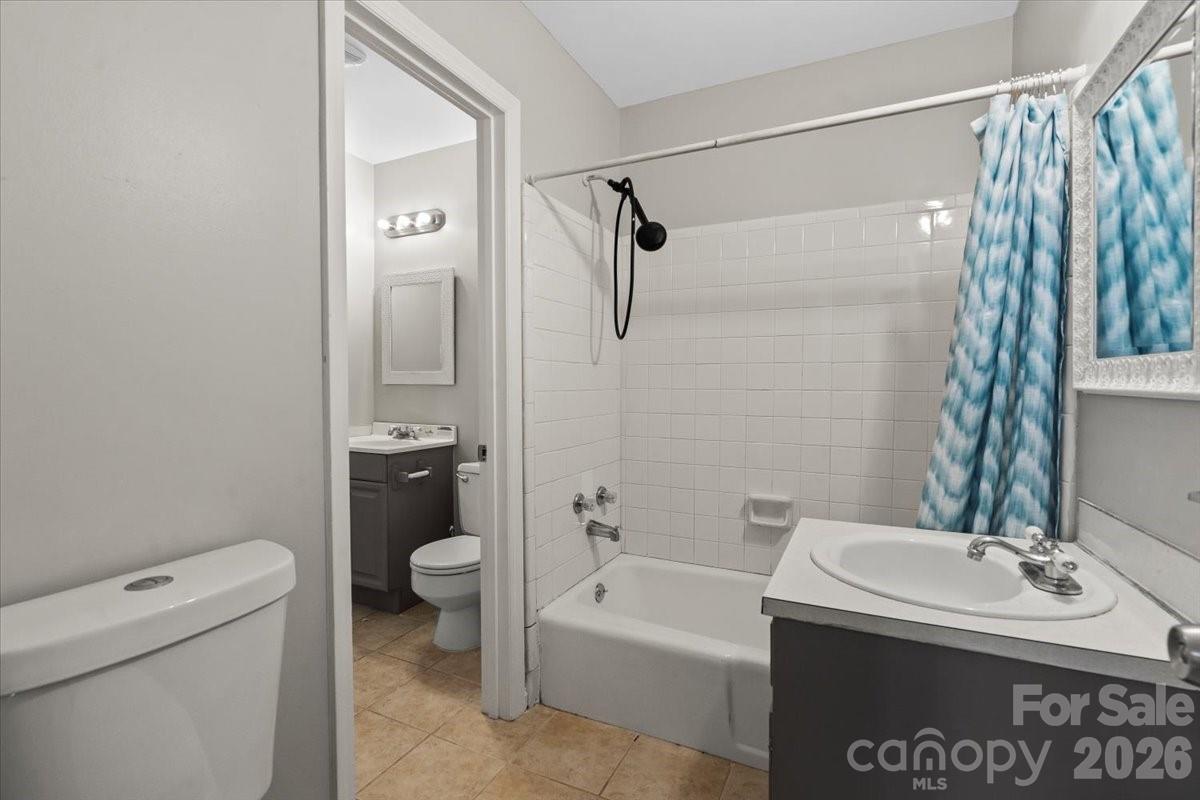 4332 Winedale Lane Charlotte NC 28205