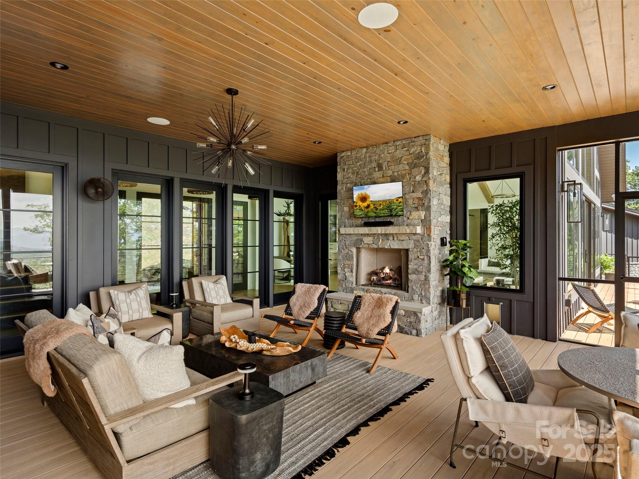 40 Giffords Lane Asheville NC 28803