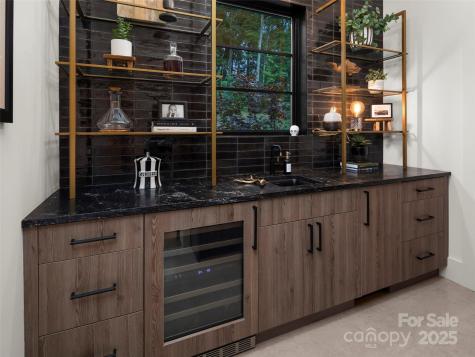 40 Giffords Lane Asheville NC 28803