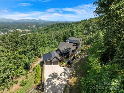 40 Giffords Lane Asheville NC 28803