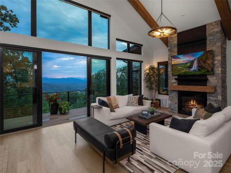 40 Giffords Lane Asheville NC 28803