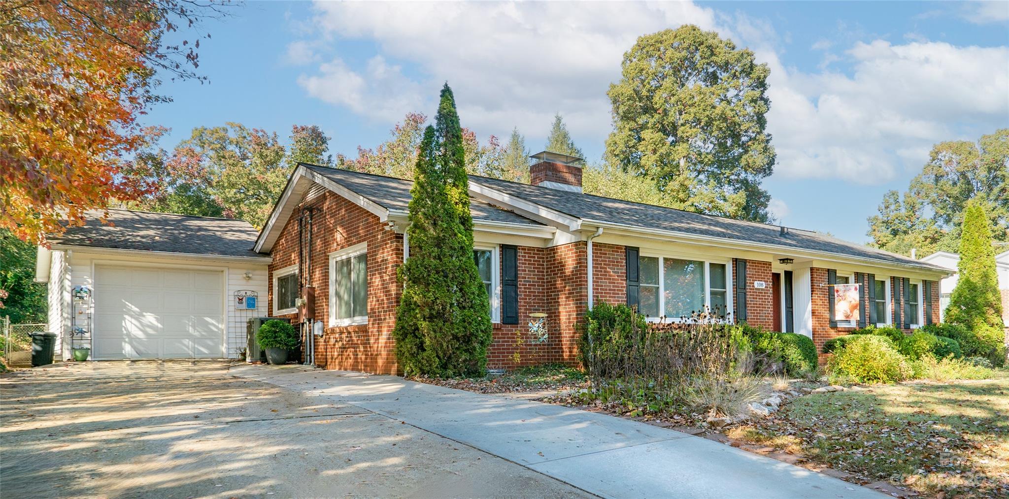 108 Oakwood Street Morganton NC 28655