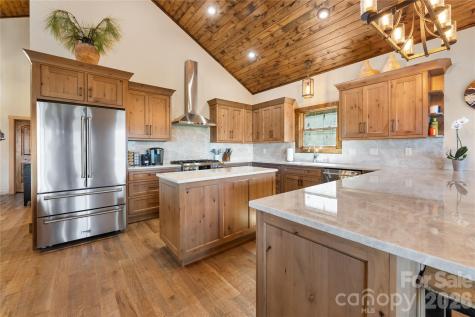 85 Fern Brook Drive Waynesville NC 28786