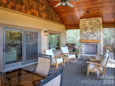 85 Fern Brook Drive Waynesville NC 28786