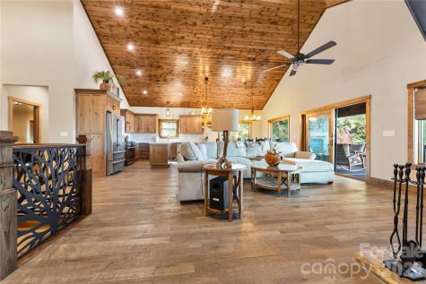 85 Fern Brook Drive Waynesville NC 28786