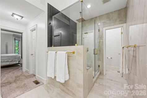 10808 Lederer Avenue Charlotte NC 28277